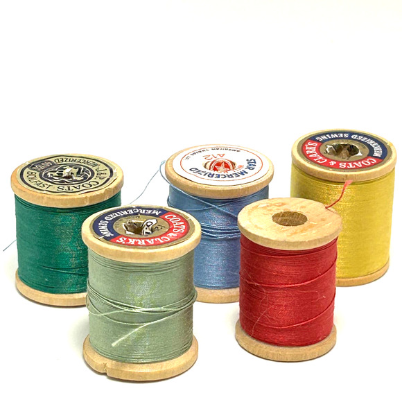 Vintage Thread On Wooden Spools Lot of 30 - Picture 5 of 9